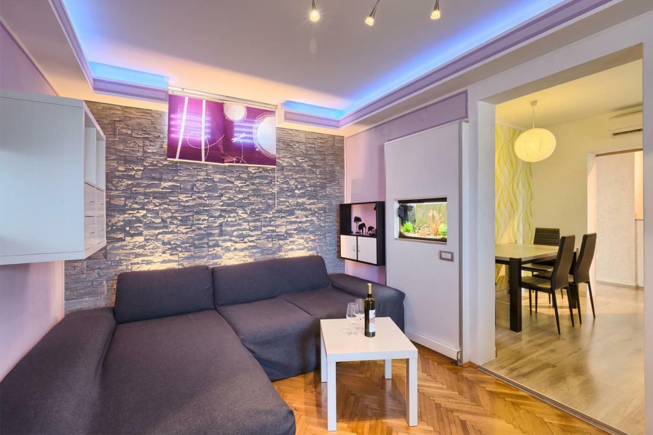 Active Apartment Pula Exterior foto